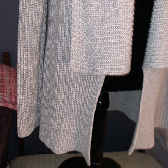 Fate. Size M Gray Open Front Cardigan - Picture 3 of 10